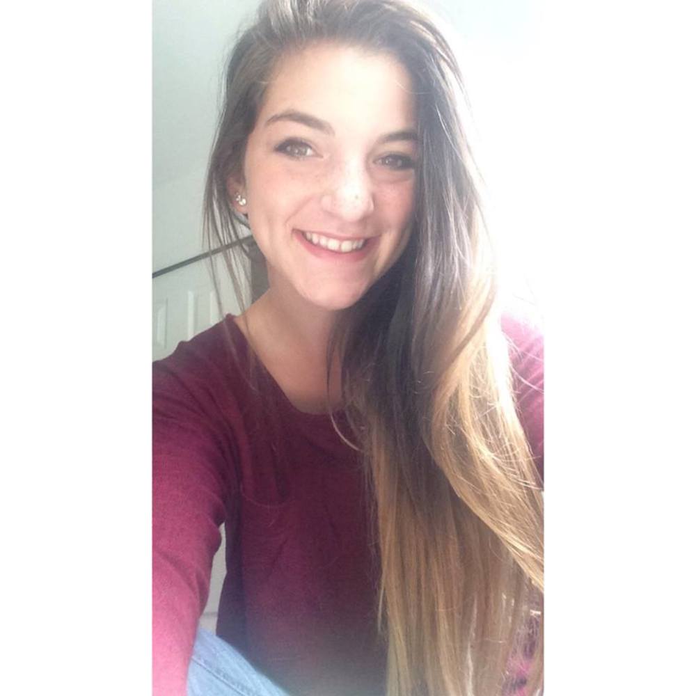 Meet your Posher, Eva